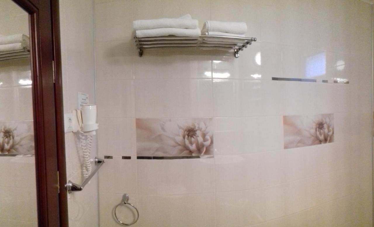Apartament Central Piatra Neamţ Exteriör bild